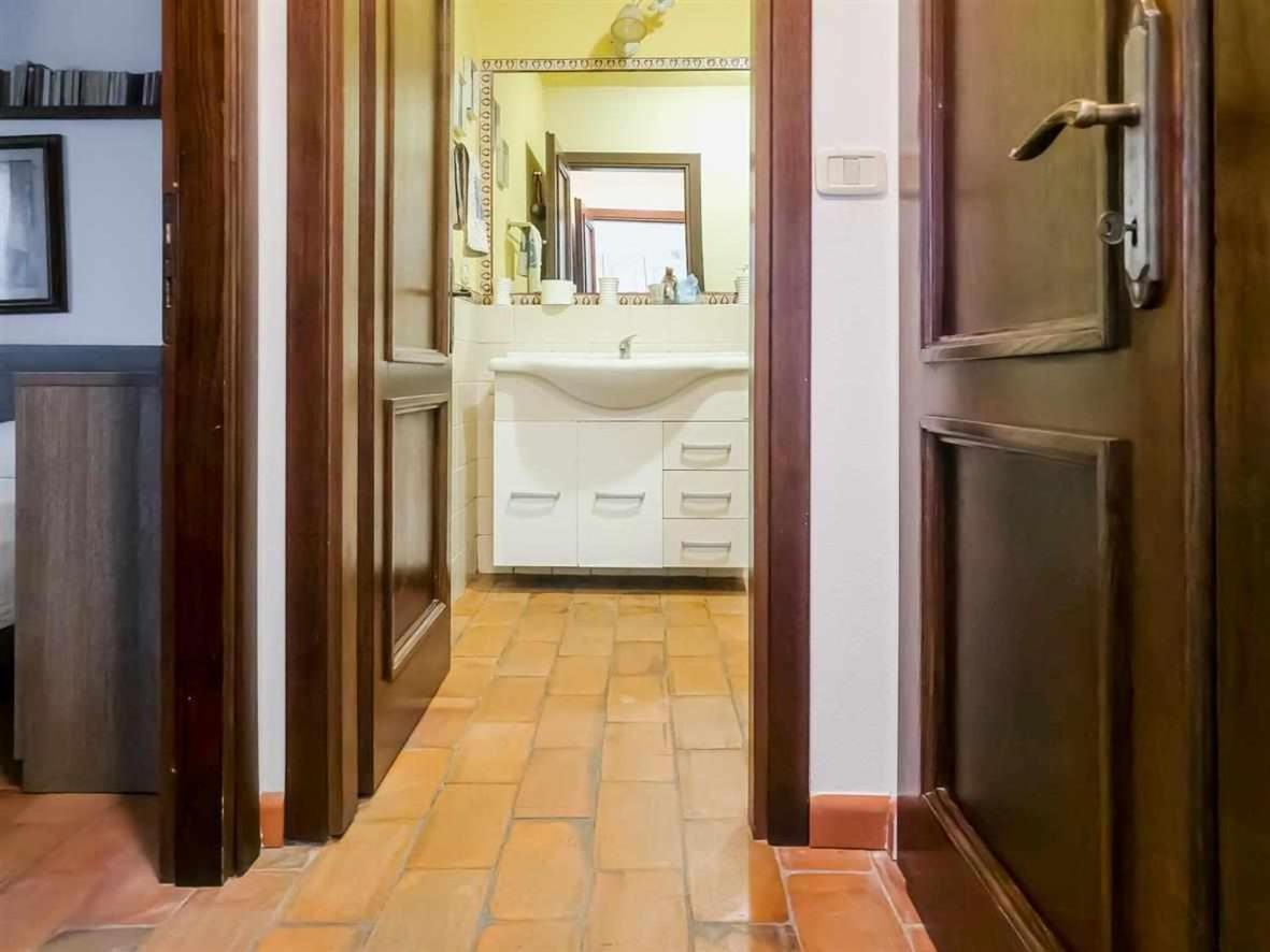 קסטליונה דלה פסקאיה La Casina Di Rosi Vivere Nellantico Borgo מראה חיצוני תמונה
